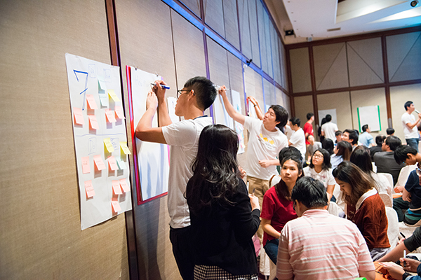 คิดทันโลกด้วย Design Thinking